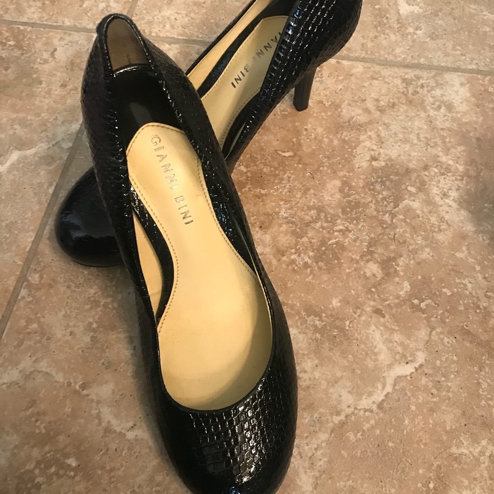 Gianni Bini Heals